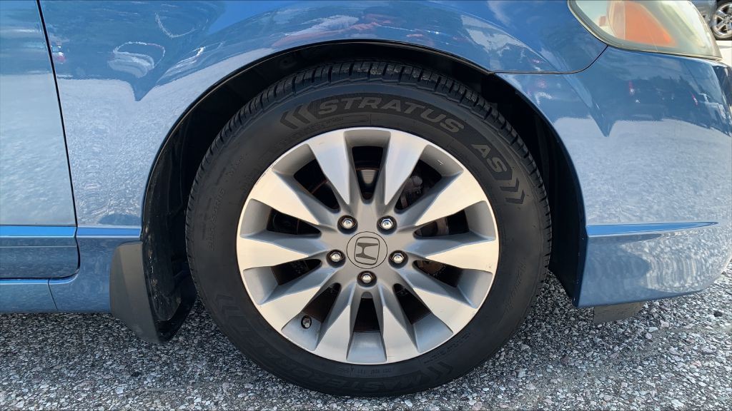 2010 Honda Civic Image 2