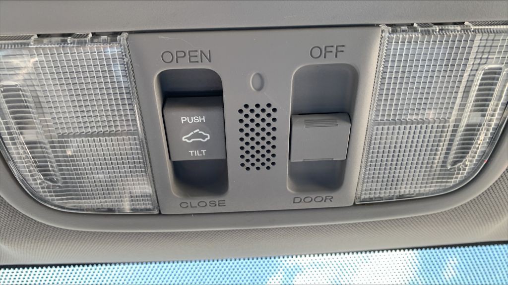 2010 Honda Civic Image 31