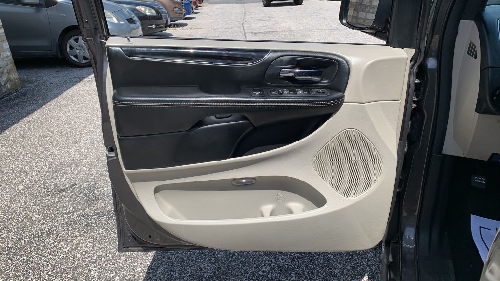2018 Dodge Grand Caravan Image 25