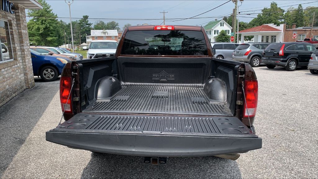 2014 RAM 1500 Image 8