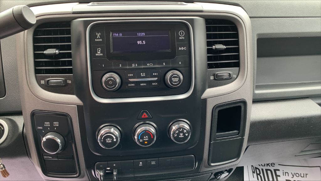 2014 RAM 1500 Image 19