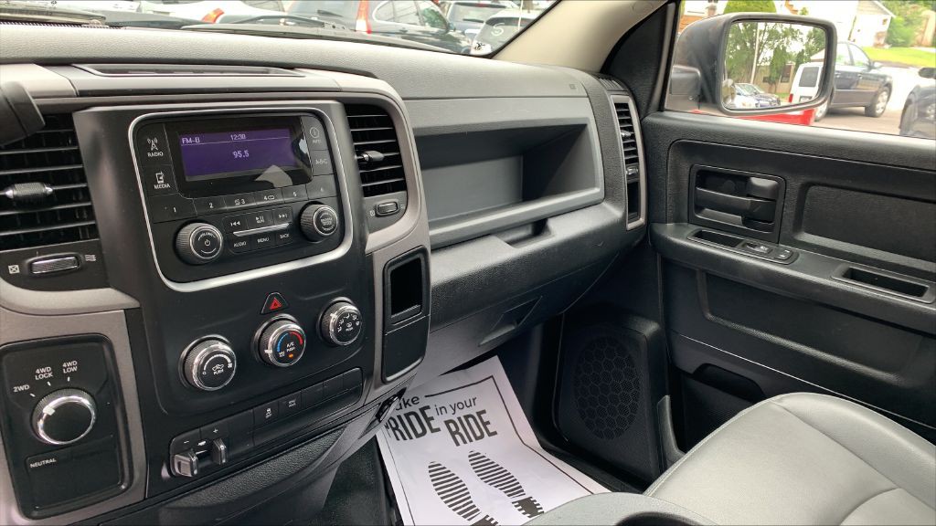 2014 RAM 1500 Image 22