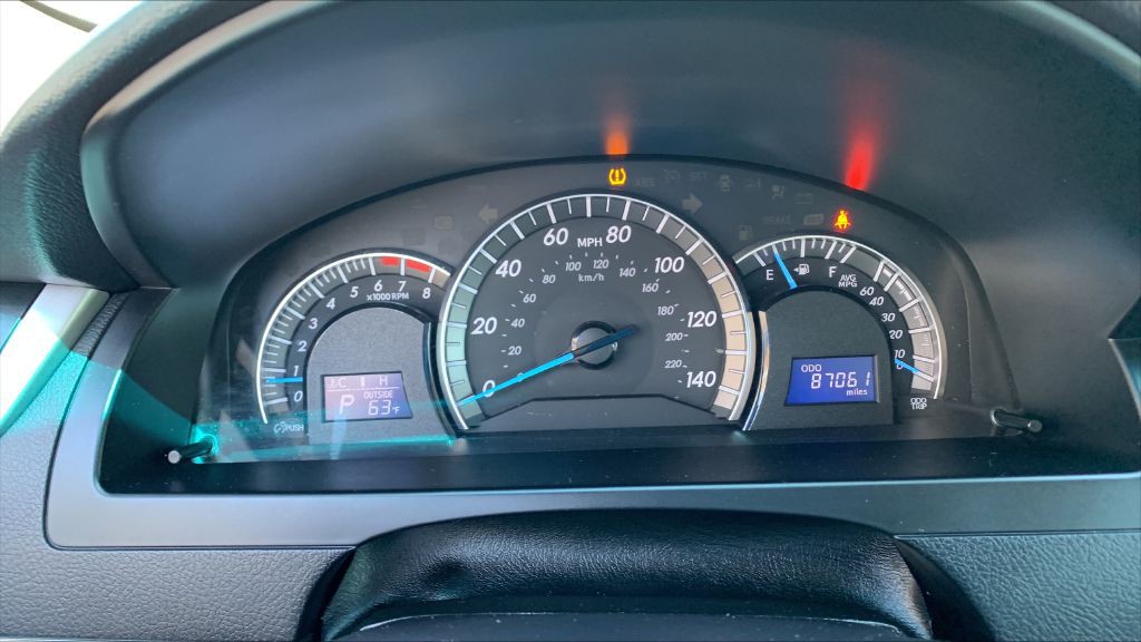 2014 Toyota Camry Image 30