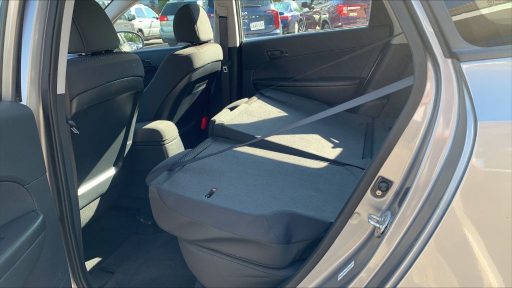2011 Hyundai Elantra Image 17