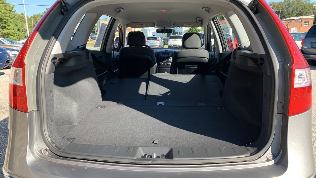 2011 Hyundai Elantra Image 18