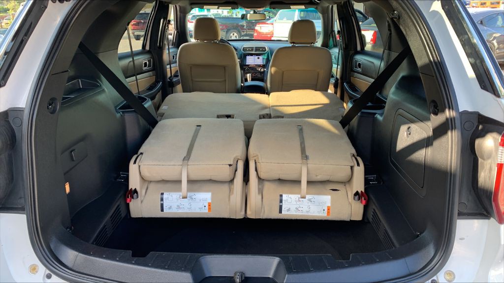 2017 Ford Explorer Image 21