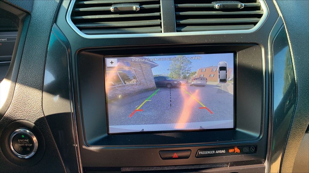 2017 Ford Explorer Image 31