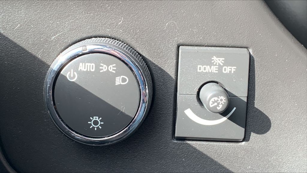 2014 Chevrolet Express Image 25