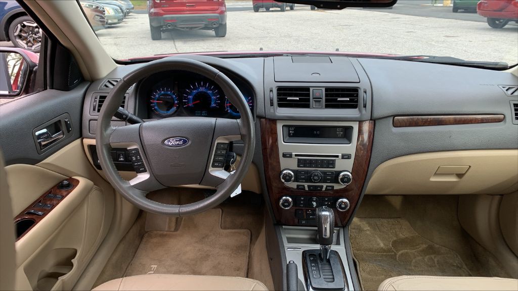 2011 Ford Fusion Image 11