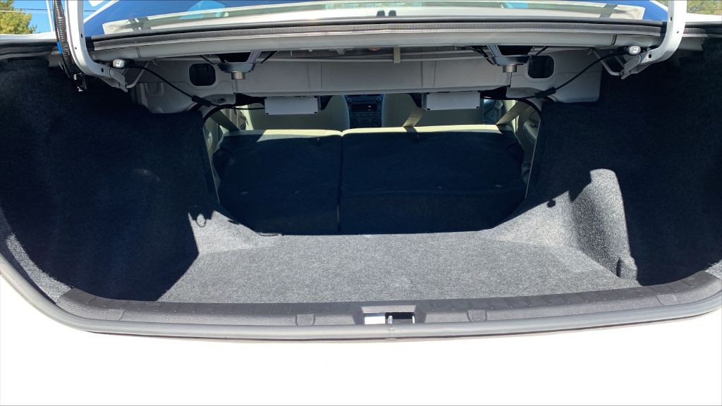 2011 Toyota Corolla Image 15