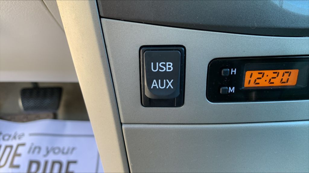 2011 Toyota Corolla Image 23