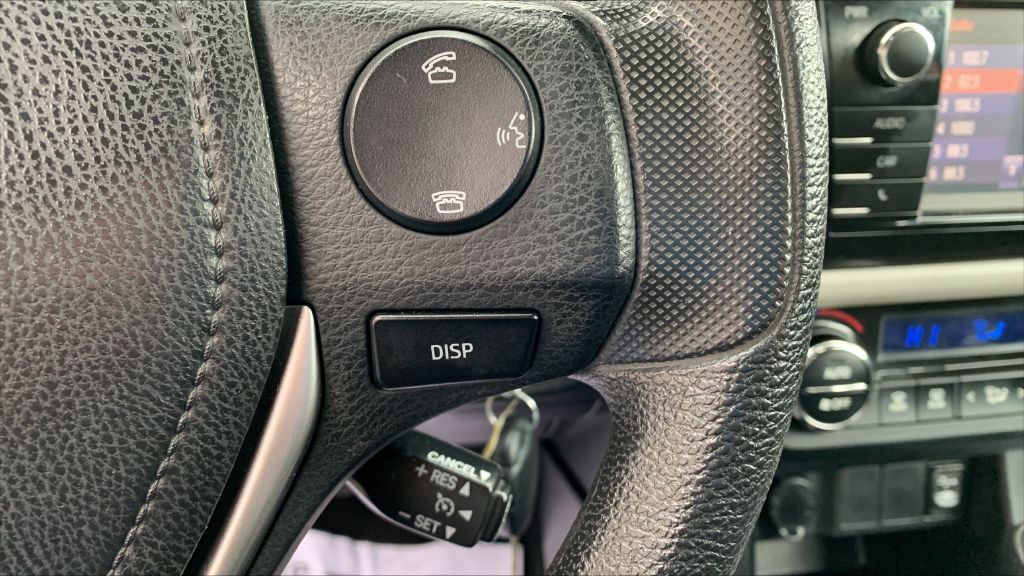 2014 Toyota Corolla Image 18