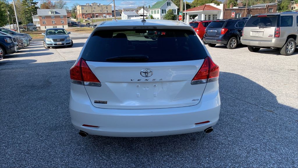 2011 Toyota Venza Image 6