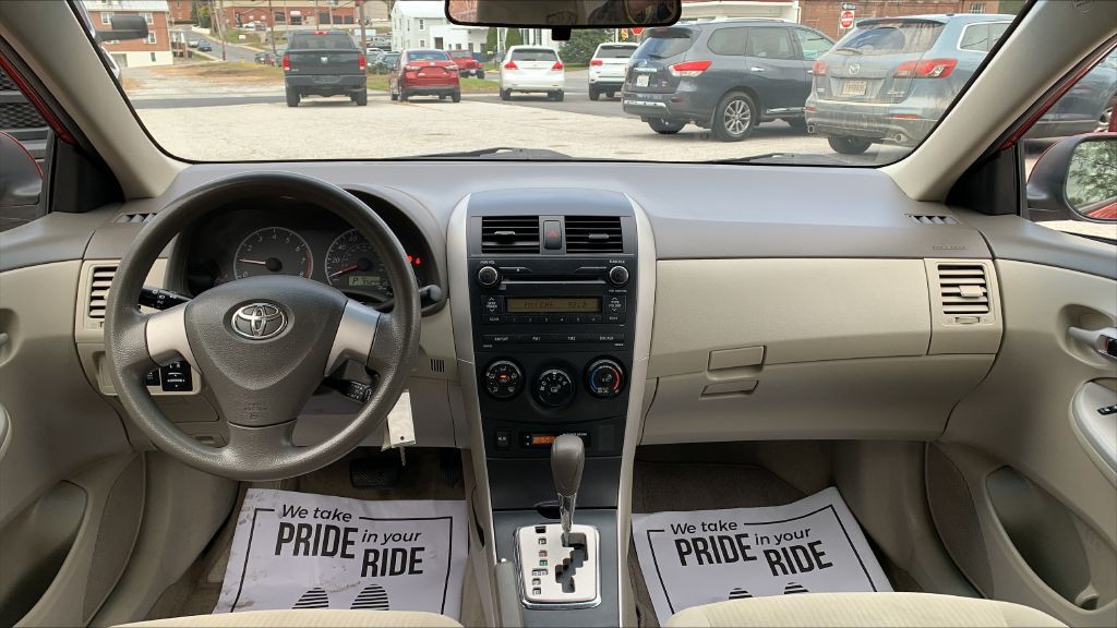 2010 Toyota Corolla Image 9