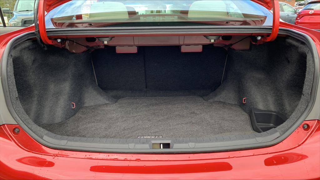 2010 Toyota Corolla Image 14