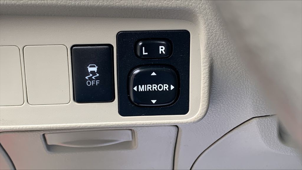 2010 Toyota Corolla Image 17