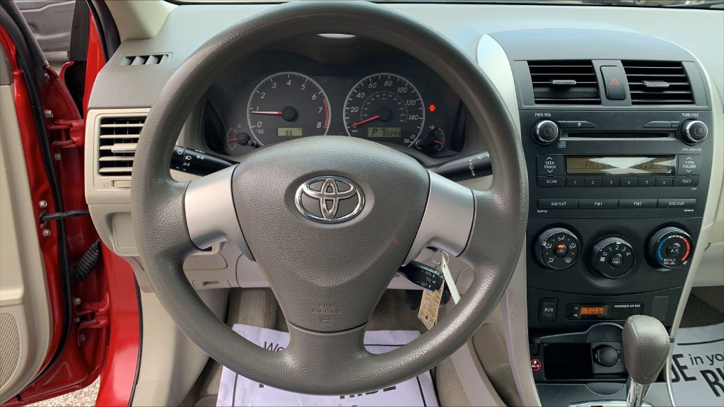 2010 Toyota Corolla Image 23