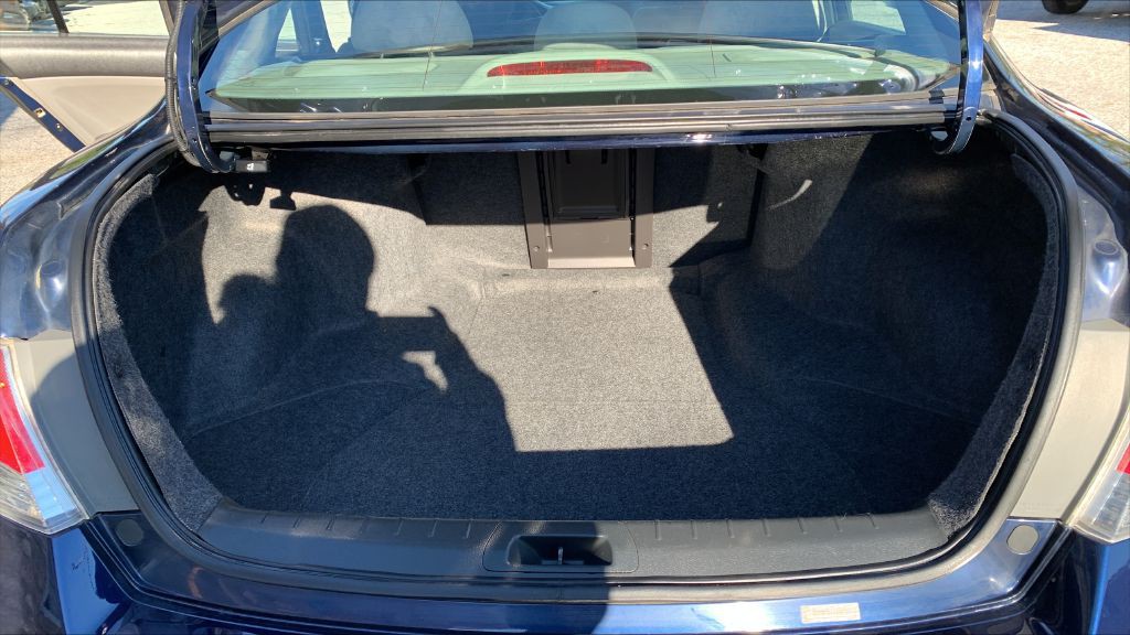 2010 Honda Accord Image 16