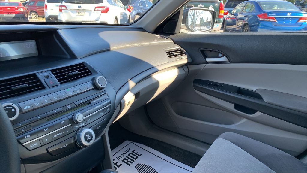 2010 Honda Accord Image 26