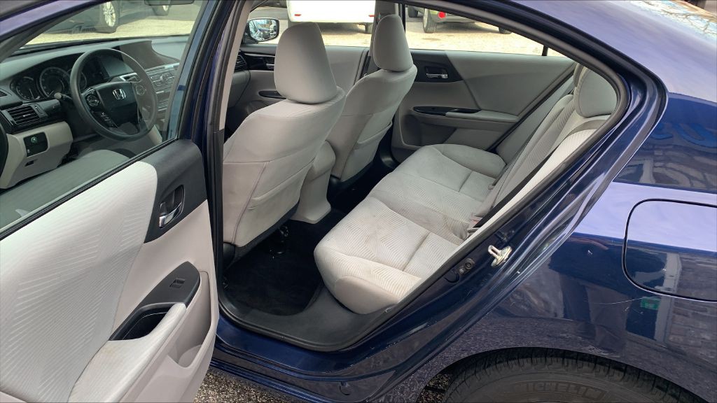 2016 Honda Accord Image 6