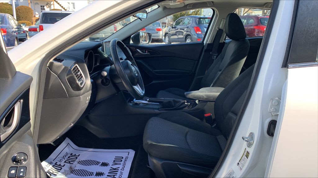 2016 Mazda Mazda3 Image 13