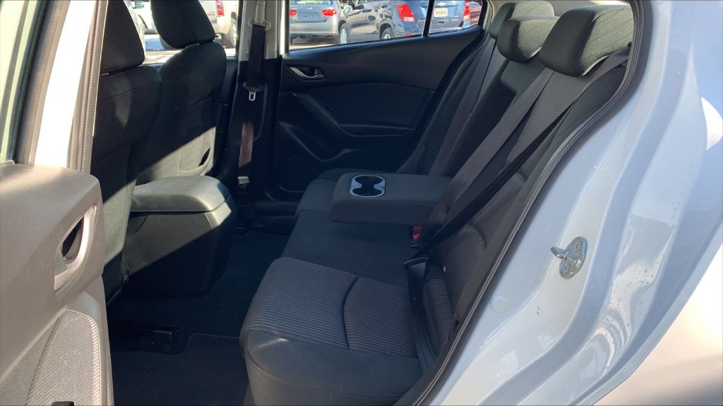 2016 Mazda Mazda3 Image 15