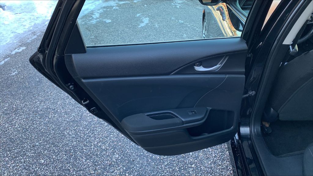 2017 Honda Civic Image 10