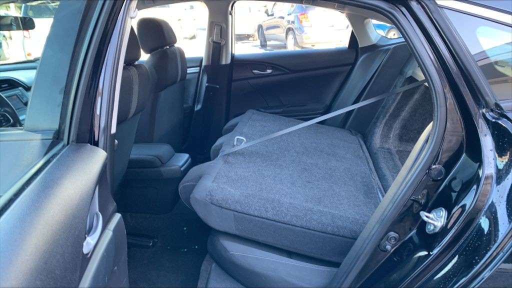 2017 Honda Civic Image 16