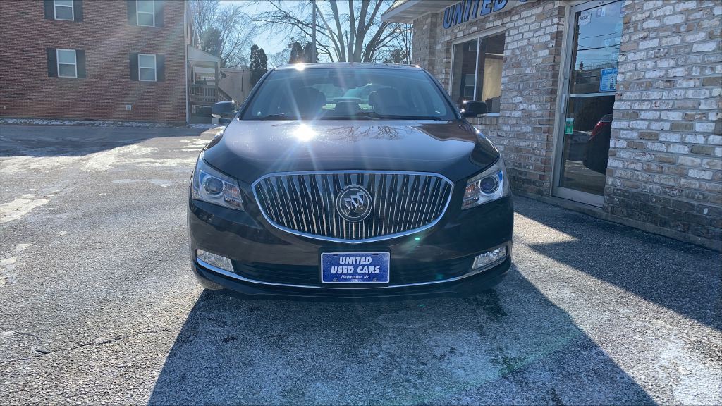 2015 Buick Lacrosse Image 2