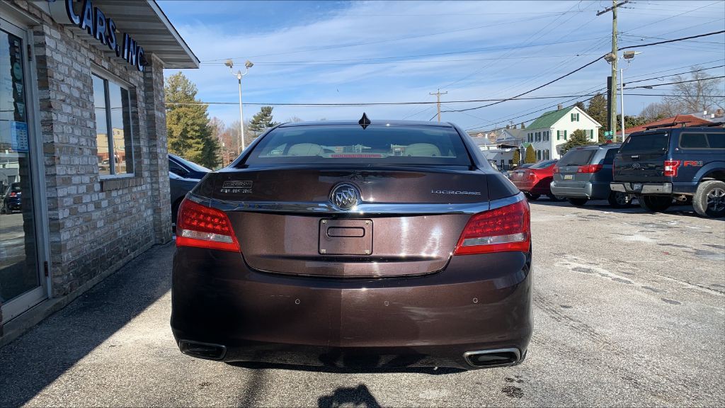 2015 Buick Lacrosse Image 4