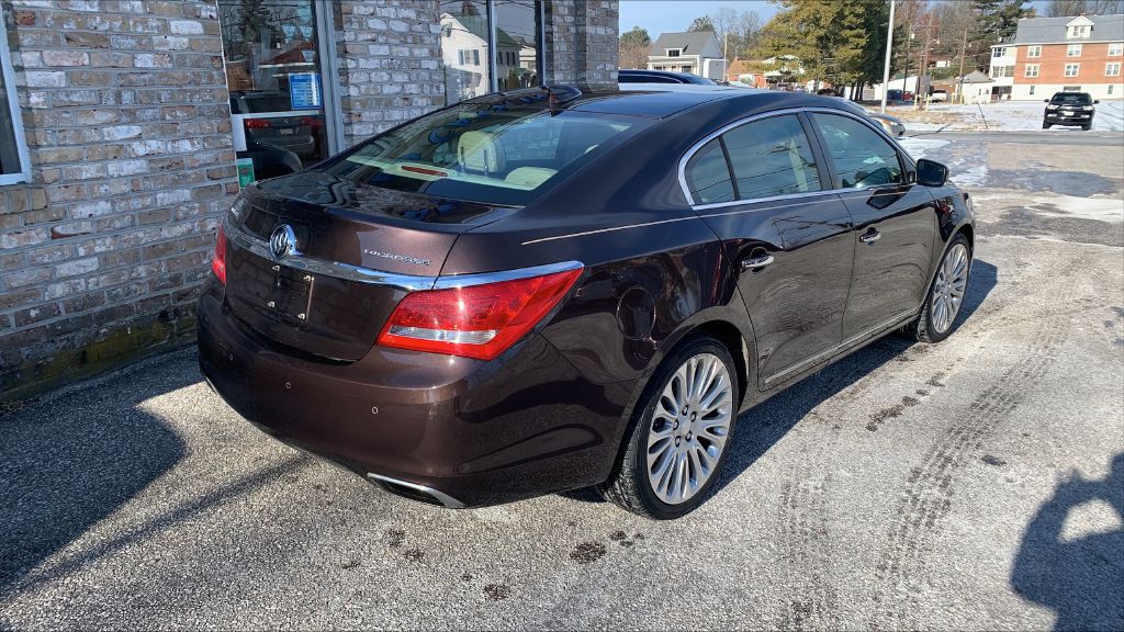2015 Buick Lacrosse Image 5