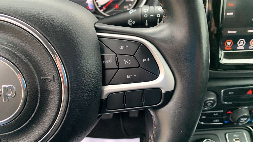 2019 Jeep Compass Image 11