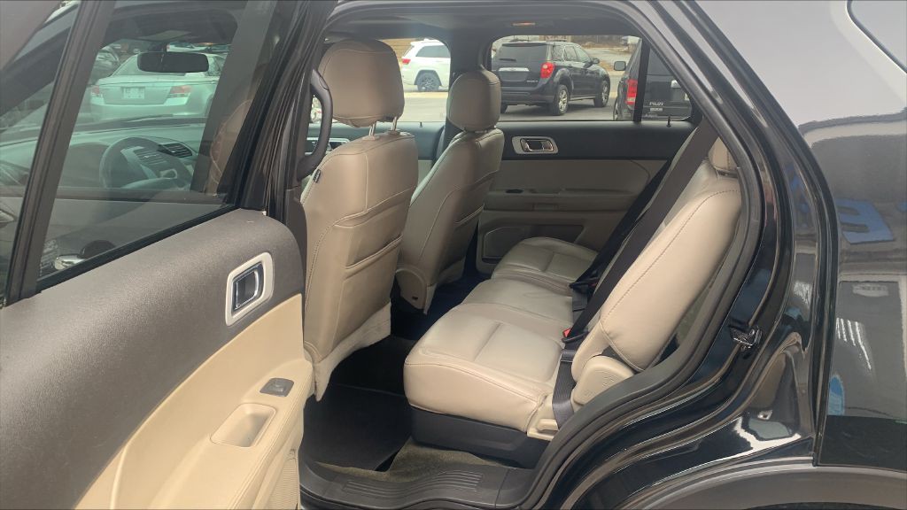 2013 Ford Explorer Image 7