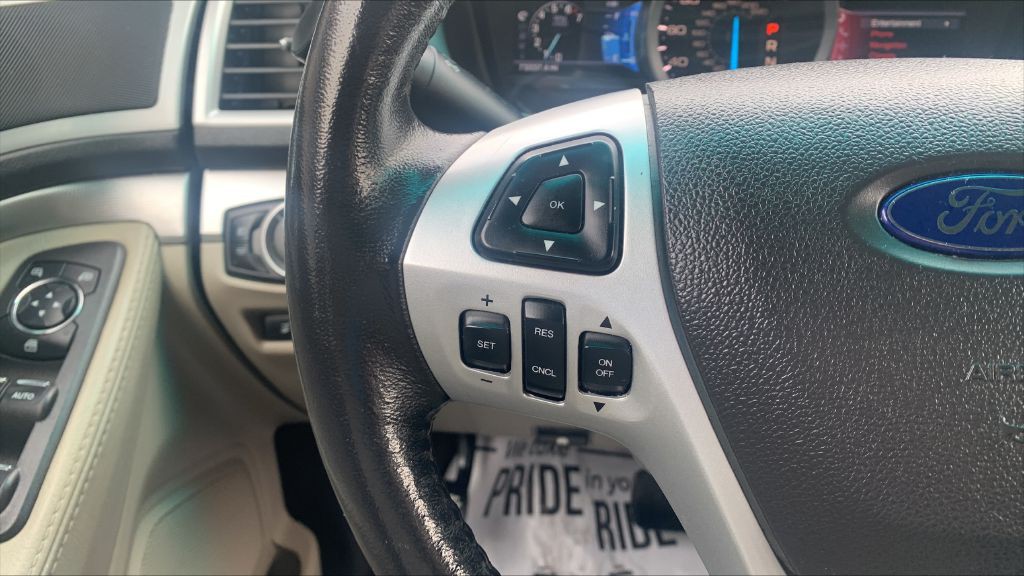 2013 Ford Explorer Image 17