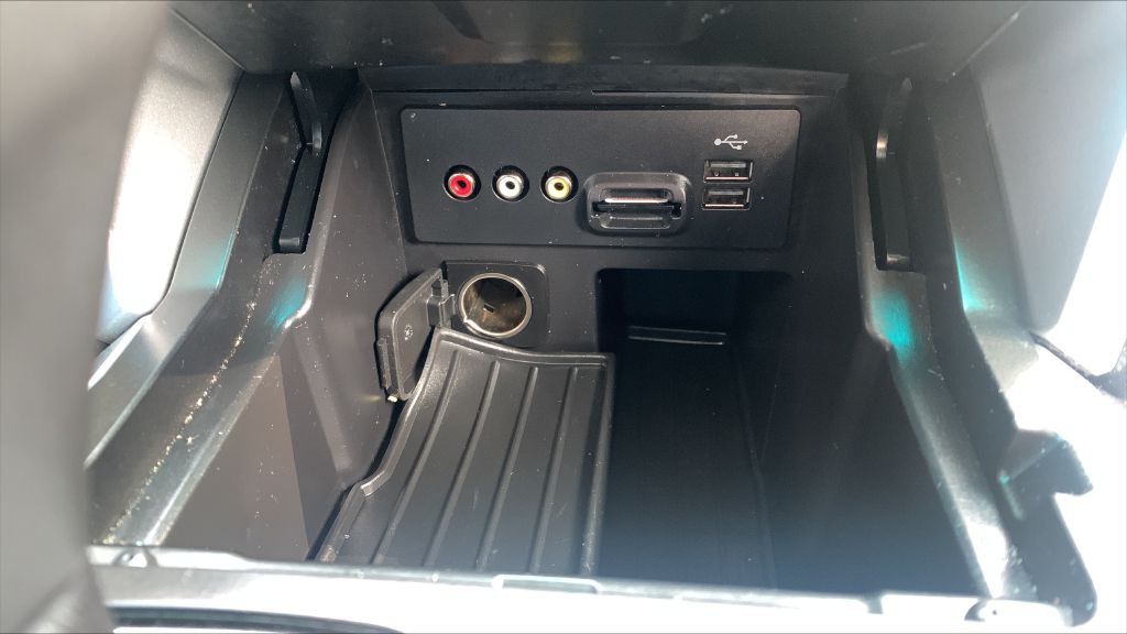 2013 Ford Explorer Image 28