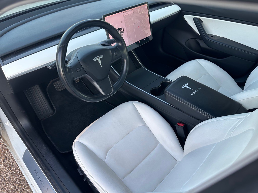 2018 Tesla Model 3 Image 4