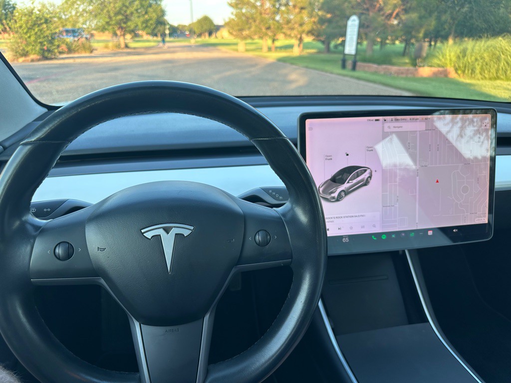2018 Tesla Model 3 Image 26