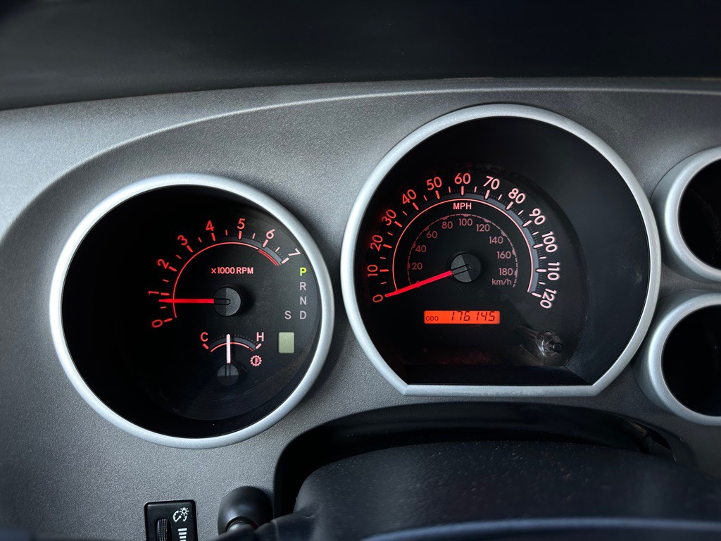 2012 Toyota Tundra Image 5