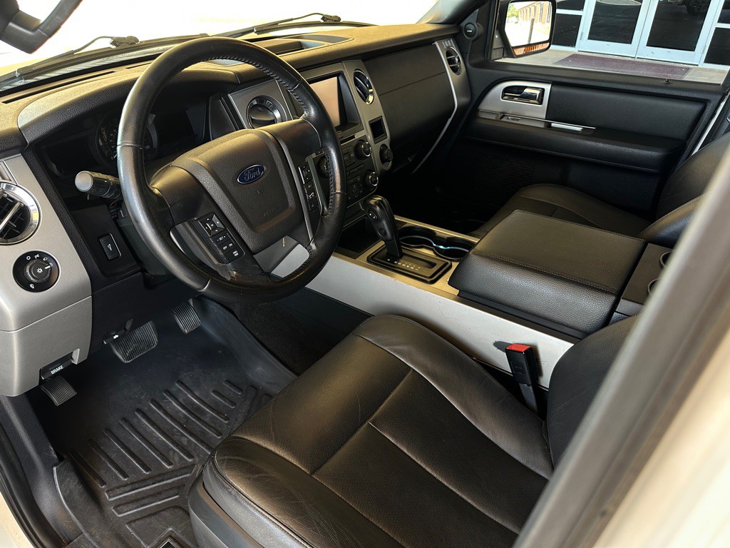 2015 Ford Expedition Image 4