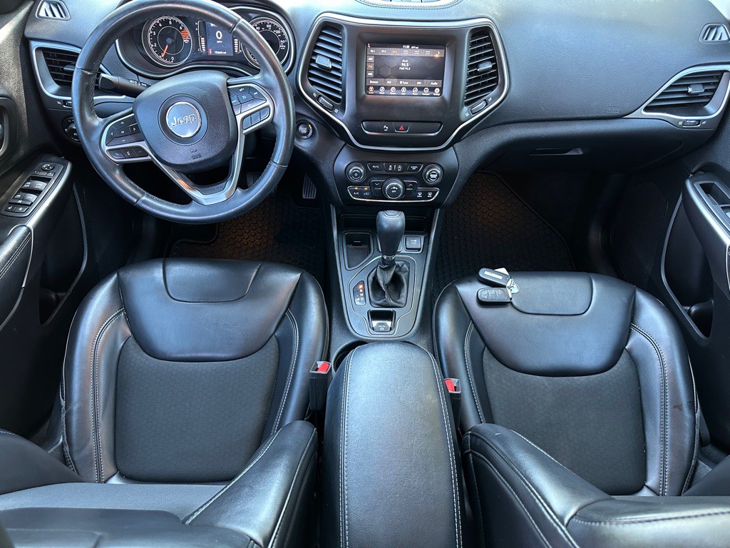 2019 Jeep Cherokee Image 4