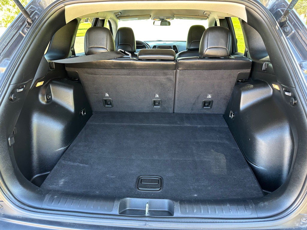 2019 Jeep Cherokee Image 17