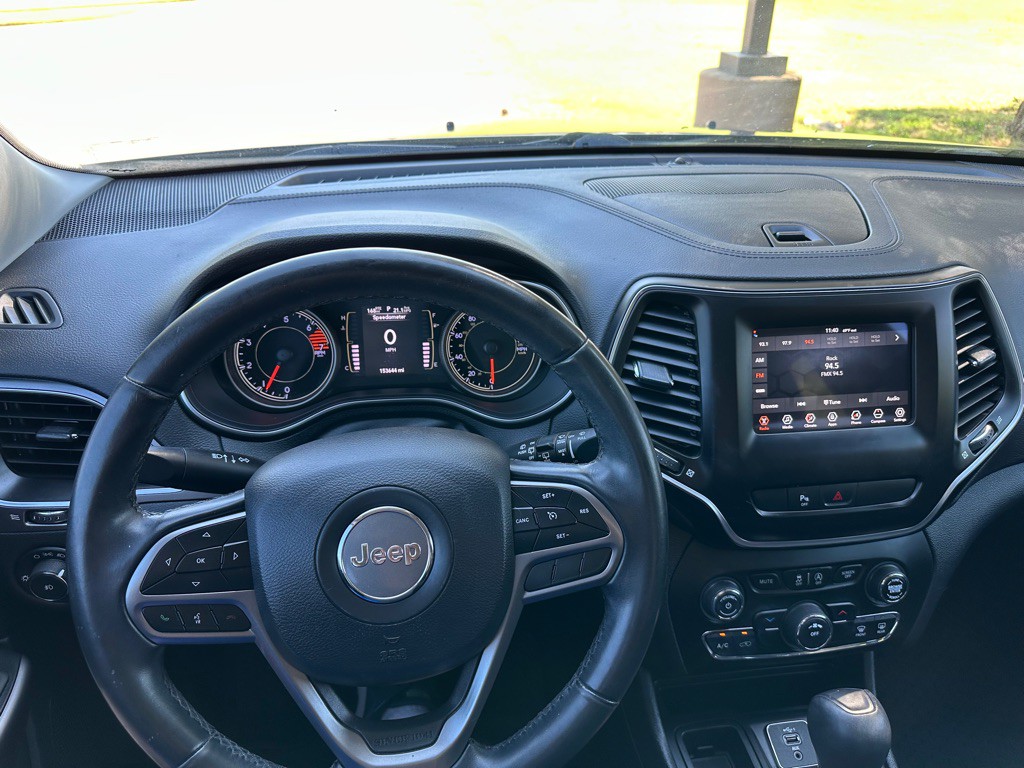 2019 Jeep Cherokee Image 19