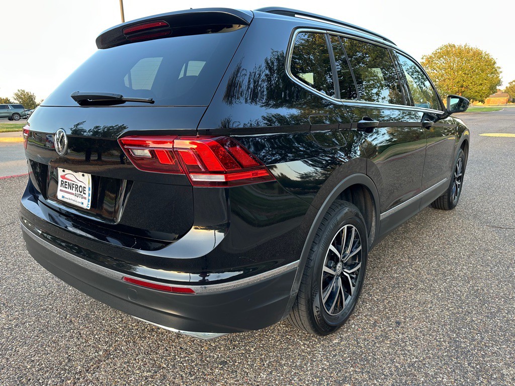 2021 Volkswagen Tiguan Image 2
