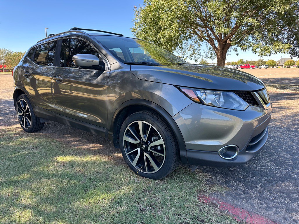 2018 Nissan Rogue Image 10
