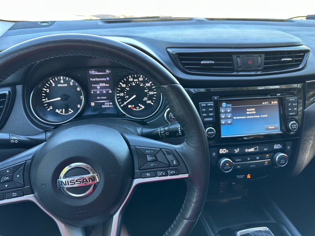 2018 Nissan Rogue Image 20