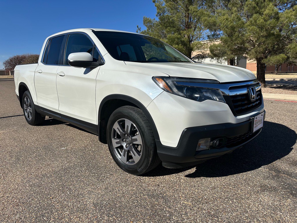 2017 Honda Ridgeline Image 10