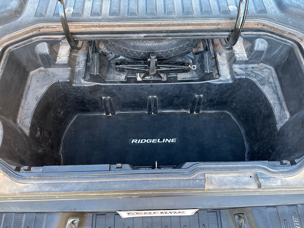 2017 Honda Ridgeline Image 20