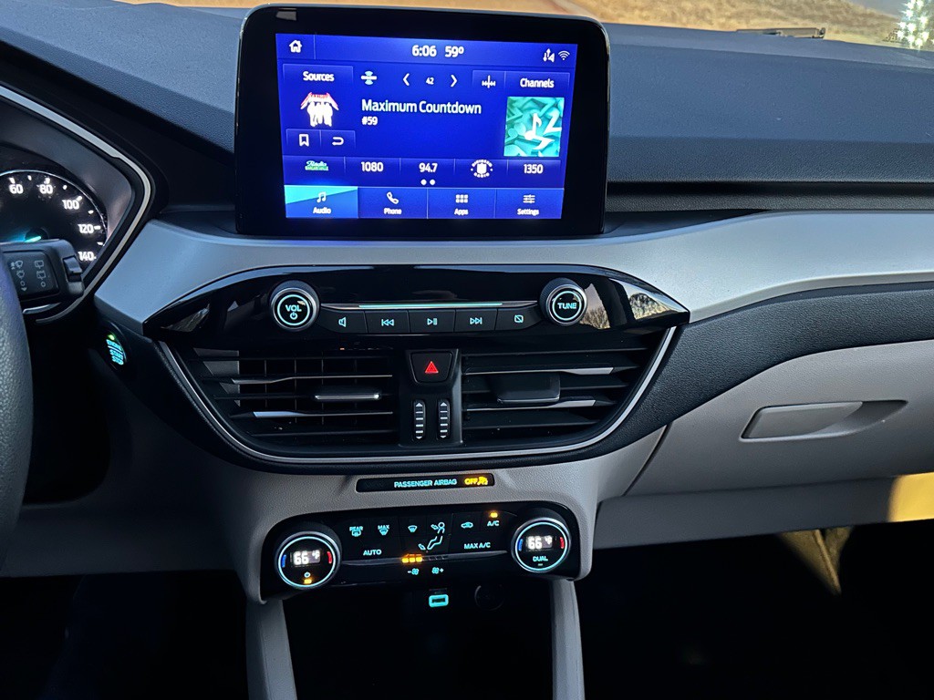 2021 Ford Escape Image 18