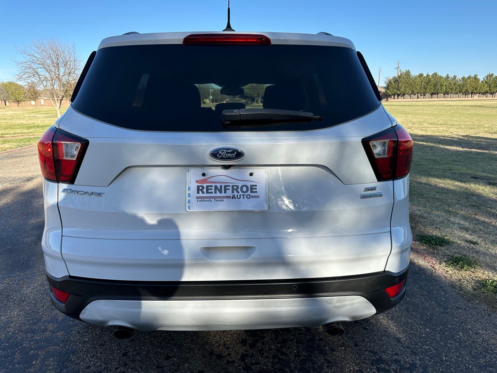 2019 Ford Escape Image 9