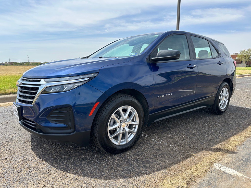 2022 Chevrolet Equinox Image 1